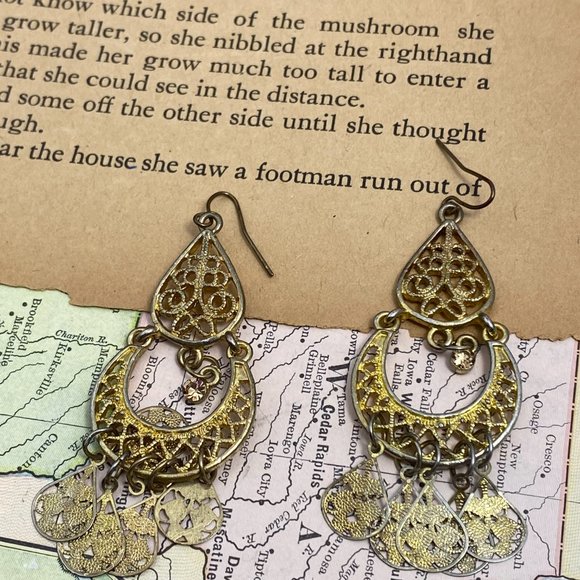 Two Pairs Gold Tone Boho Dangle Earrings - Picture 6 of 8